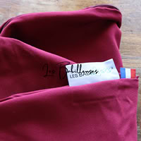Coussin d'allaitement Outdoor rechargeable avec housse dralon - BORDEAUX