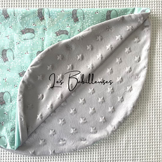 Coussin d'allaitement Cocoon rechargeable avec housse Minky - FELIX