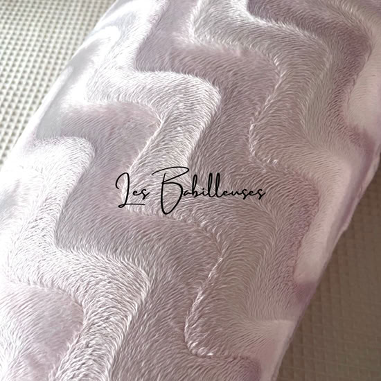 Coussin d'allaitement Douceur rechargeable avec housse Minky - CHAMPAGNE WAVE