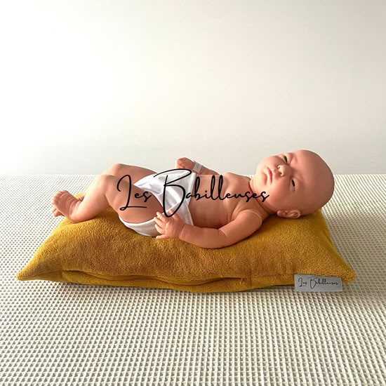Coussin pèse-bébé avec sa housse éponge - MOUTARDE