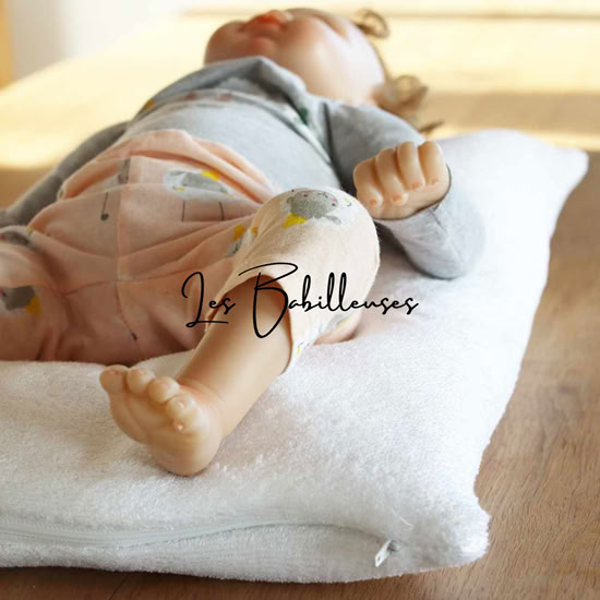 Coussin pèse-bébé avec sa housse éponge - BLANC / ÉCRU