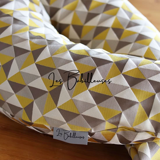 Coussin d'allaitement rechargeable avec housse Jacquard - DORA